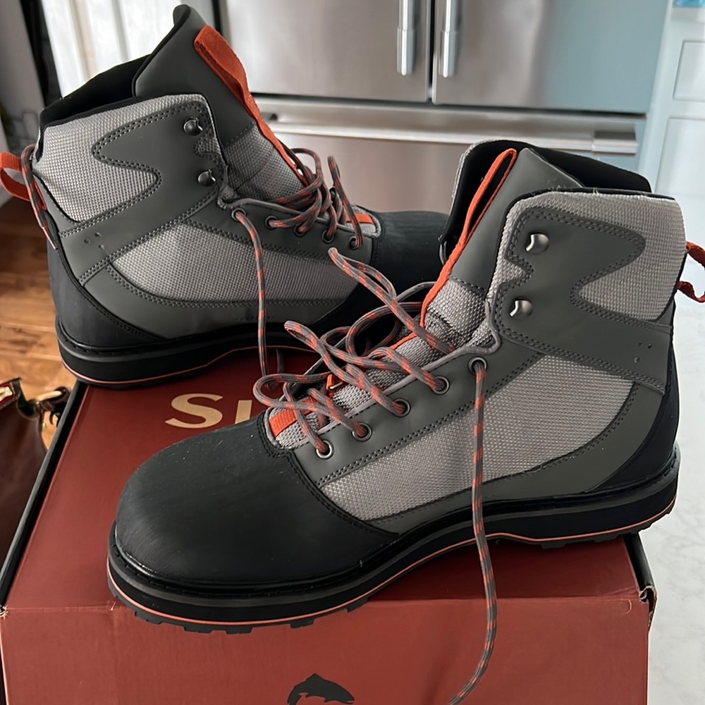 Simms Mens Tributary Wading Boot Striker Grey Rubber Sole—-Size 14 US